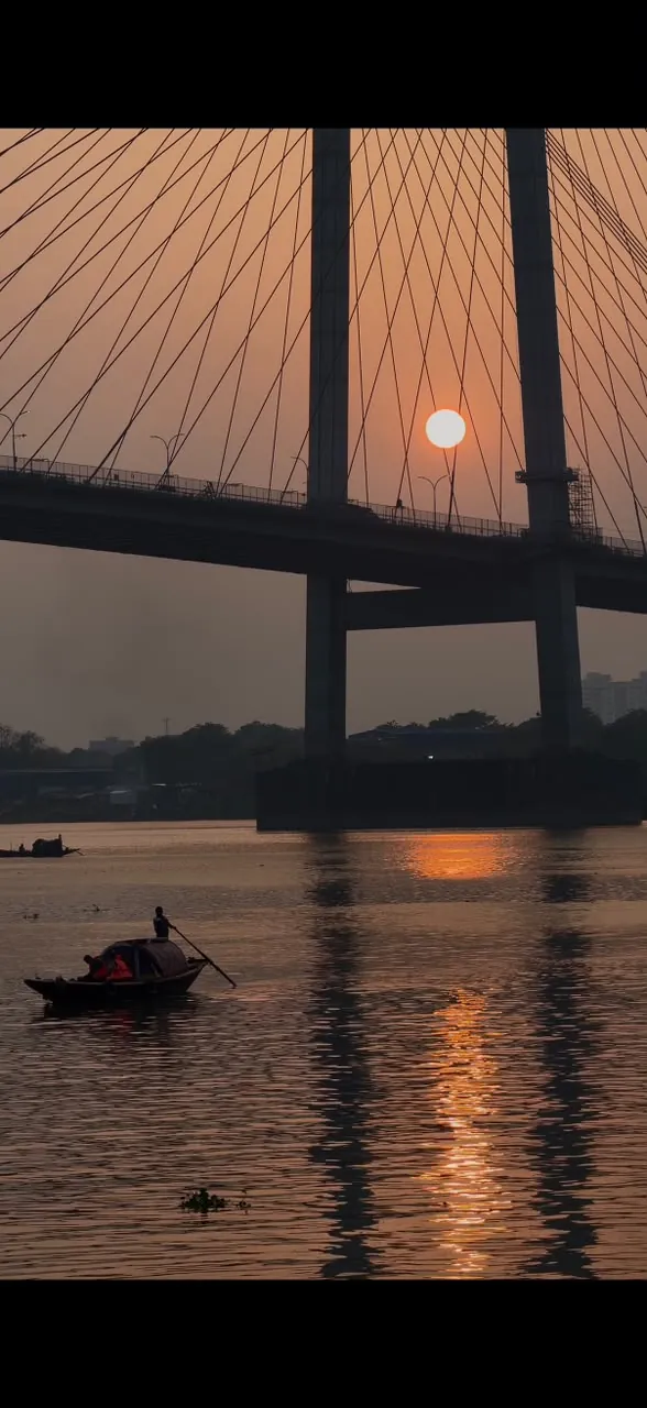Sun under the bridge